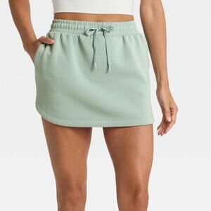 All in Motion Airy Sleek Skort Womens Medium Sage Green High Rise Pockets NWT